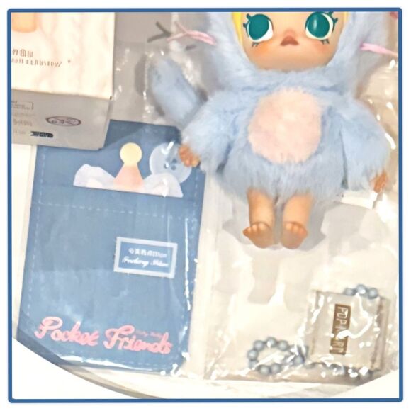 Pop Mart Baby Molly Pocket of Friends Feeling Blue - Picture 14 of 16